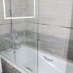 Квартира (Уютная 46 м², 11/12 этаж недалеко от Центра - NiceAparts), Апартаменты Квартира недалеко от центра Deluxe