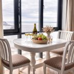 Студио (Студия Волга Панорама Romantic ), Апартаменты Люксовые 4-местные