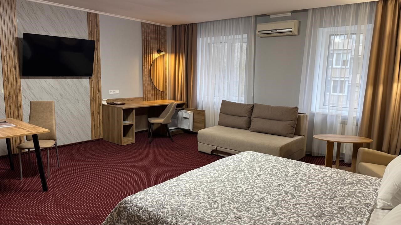 Номер (Апартаменты), Гостиница Форум