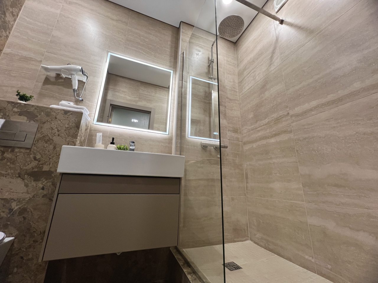 Двухместный (Студия с большой кроватью King Size и видом на Енисей 396), Апарт-отель Альянс