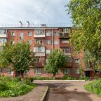 Парковка рядом с домом, Апартаменты На Крас.Рабе.