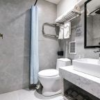 Двухместный (Стандарт с большой кроватью), Отель Сезоны