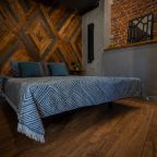 Шестиместный (Семейные апартаменты 105 м2 "Jail Apart" с двумя спальнями и двумя санузлами), Апартаменты Jail-Apart