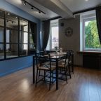 Шестиместный (Семейные апартаменты 105 м2 "Jail Apart" с двумя спальнями и двумя санузлами), Апартаменты Jail-Apart