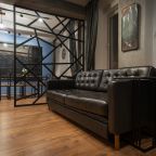 Шестиместный (Семейные апартаменты 105 м2 "Jail Apart" с двумя спальнями и двумя санузлами), Апартаменты Jail-Apart