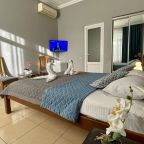 Трёхместный и более (Трёхместный Комфорт с балконом), Гостевой дом Наш дом