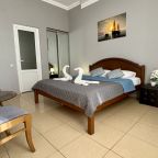 Трёхместный и более (Трёхместный Комфорт с балконом), Гостевой дом Наш дом