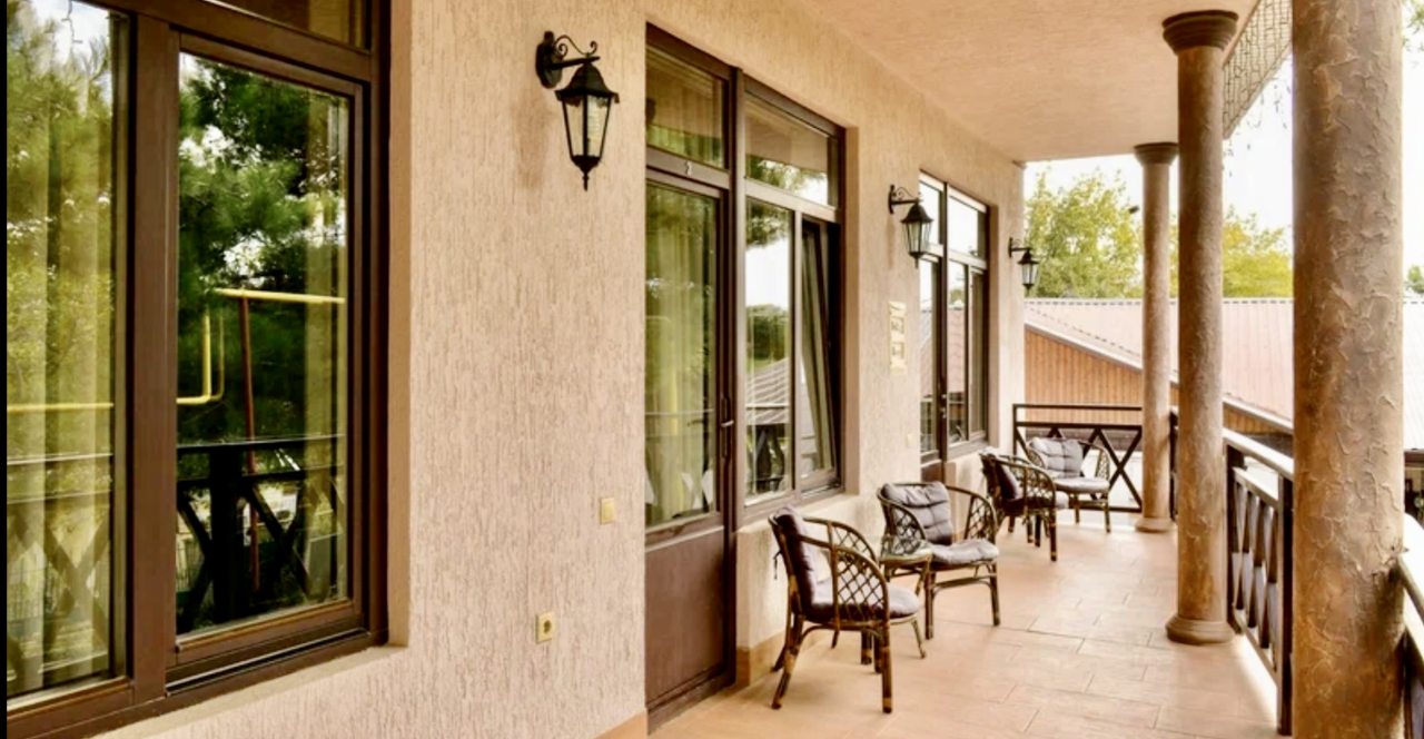 Трёхместный и более (Трёхместный Комфорт с балконом), Гостевой дом Наш дом