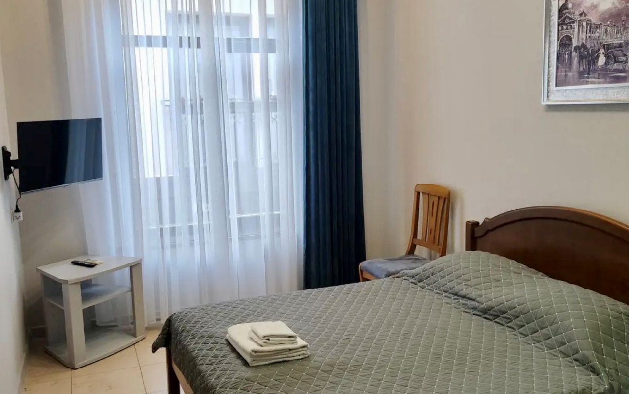 Трёхместный и более (Двухкомнатный стандарт), Гостевой дом Наш дом