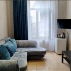 Трёхместный и более (Двухкомнатный стандарт), Гостевой дом Наш дом