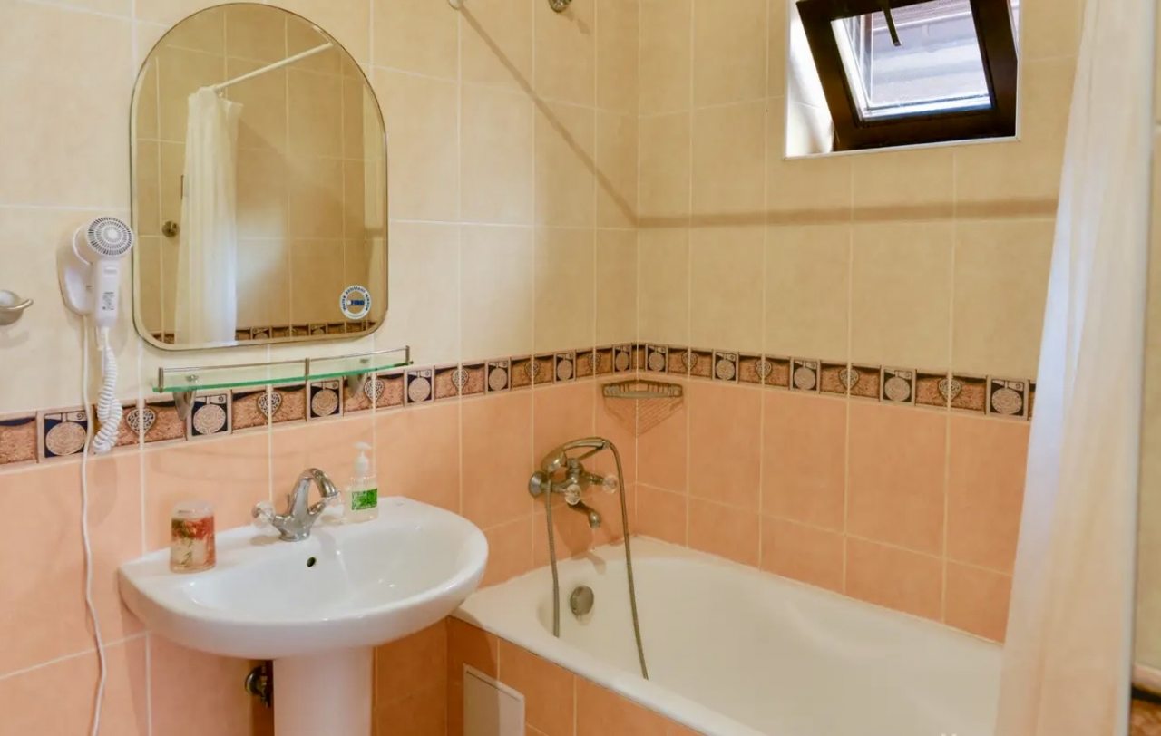 Четырехместный (Четырёхместный стандарт), Гостевой дом Наш дом