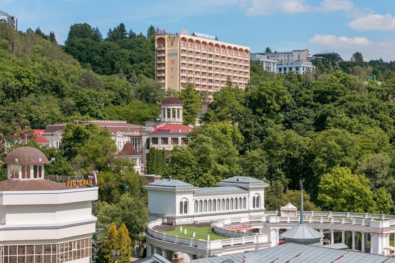 Экскурсии, Отель Александр