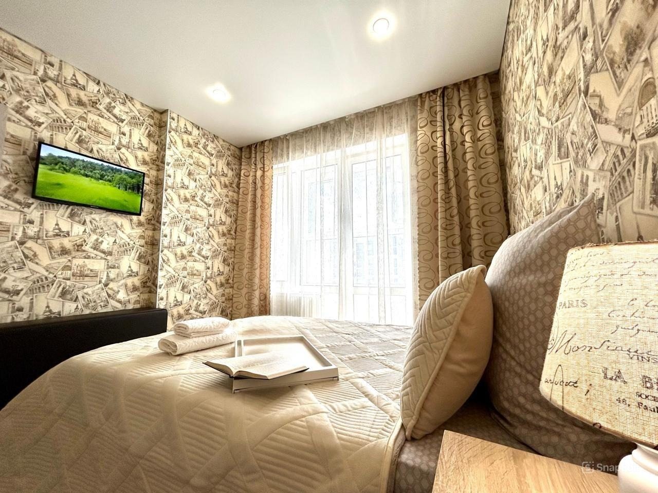 Кровать двуспальная