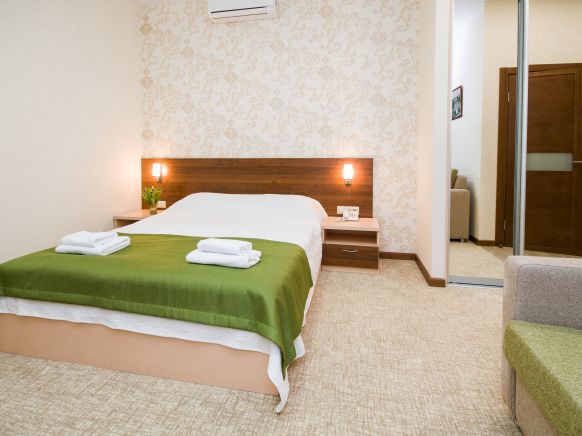 Фотография номера гостиницы NREEF