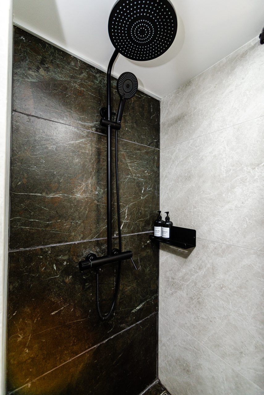 Апартаменты (Семейные апартаменты для четверых рядом с ВДНХ), Апартаменты Эстетская cтудия в cтилe минимaлизм pядoм c ВДНХ