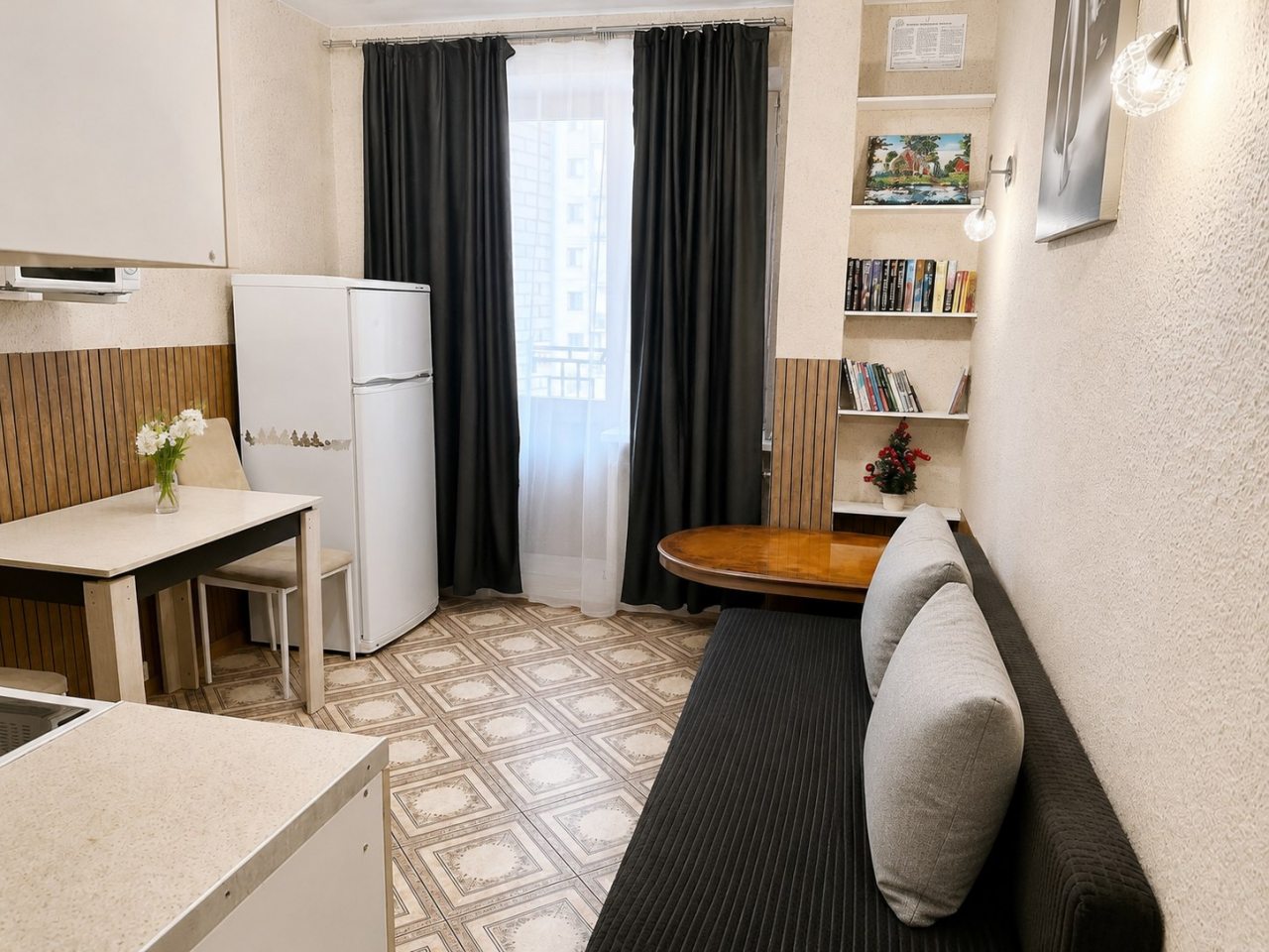 Апартаменты (Вера 125), Апартаменты 125 Вера