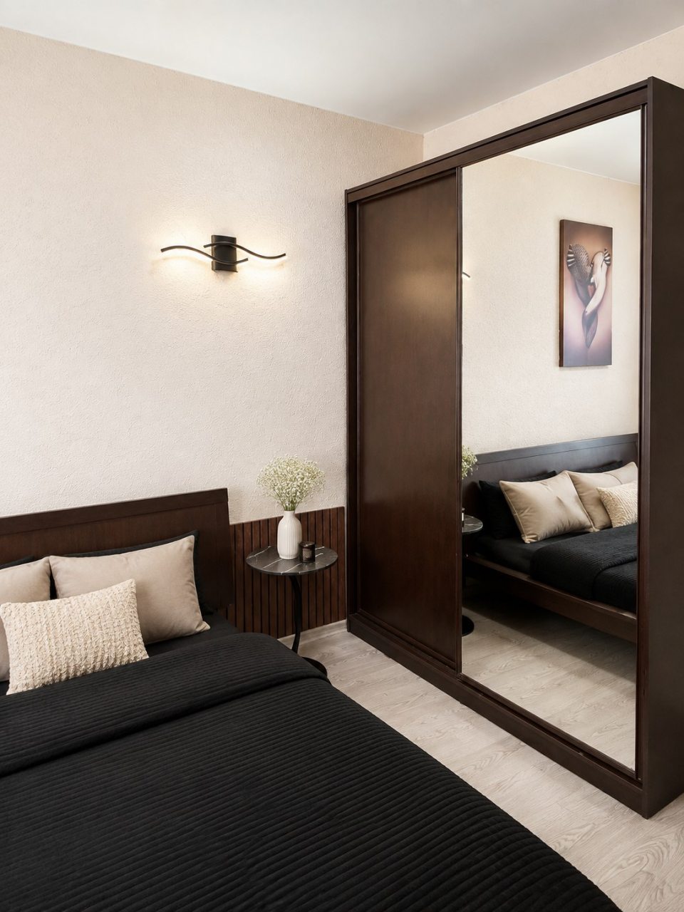 Апартаменты (Вера 125), Апартаменты 125 Вера