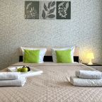 Кровать двуспальная