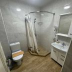 Трехместный (Трехместный номер стандарт  с балконом), Гостевой дом Троя