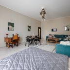 Квартира (Трехкомнатная на реке Мойка у Эрмитажа), Апартаменты 3 комнатные апартаменты на Мойке 30