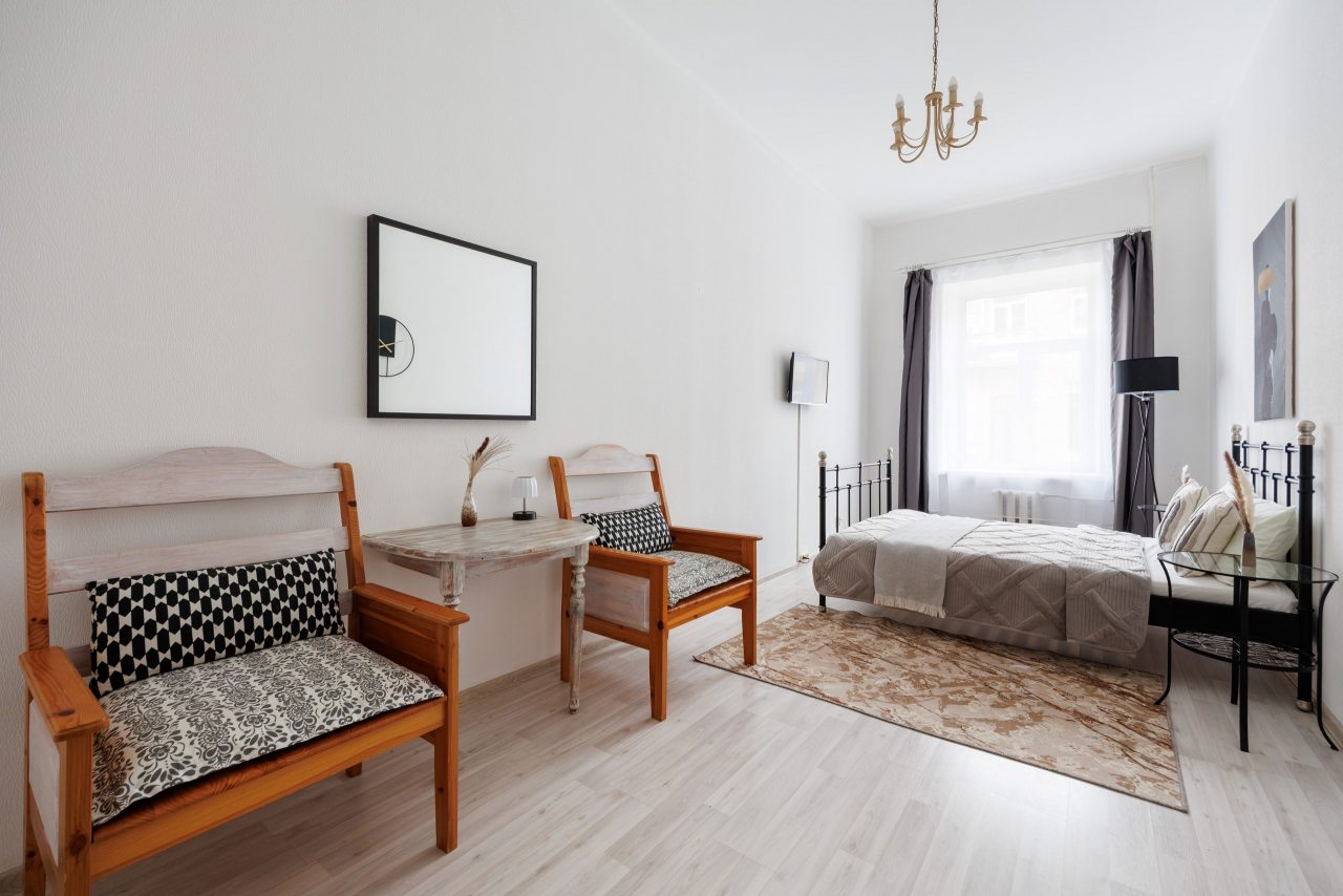 Квартира (Трехкомнатная на реке Мойка у Эрмитажа), Апартаменты 3 комнатные апартаменты на Мойке 30