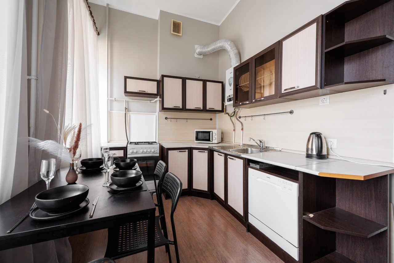 Квартира (Трехкомнатная на реке Мойка у Эрмитажа), Апартаменты 3 комнатные апартаменты на Мойке 30