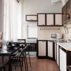 Оборудованная кухня, Апартаменты 3 комнатные апартаменты на Мойке 30