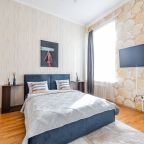 Квартира (Трехкомнатные апартаменты у Исаакиевского собора), 3 комнатные апартаменты на Гривцова 3