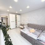 Квартира (На правобережье), Апартаменты 1-к квартира на Андрея Алешина