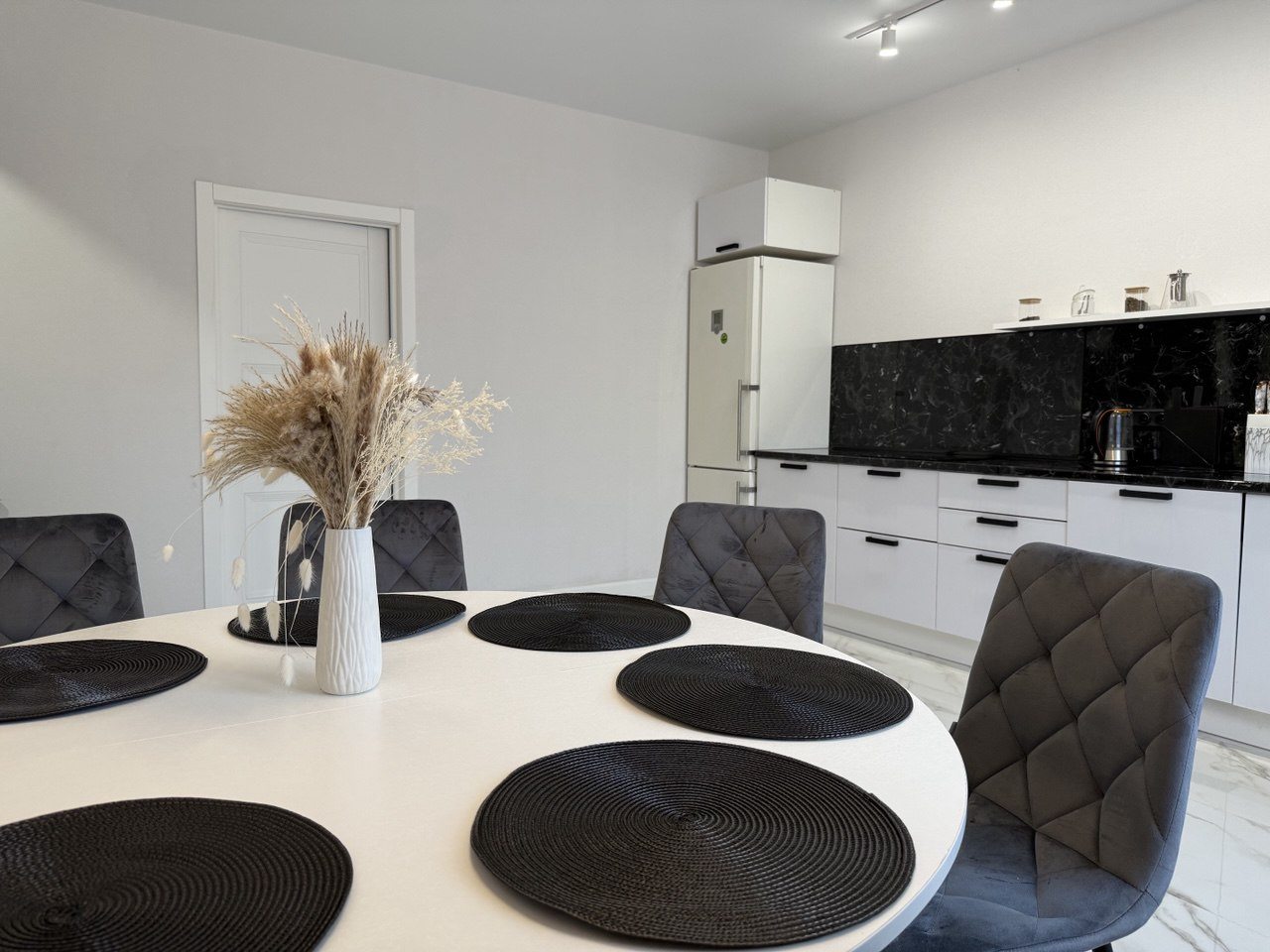 Коттедж (Дача), Загородный отель Клуб Барин