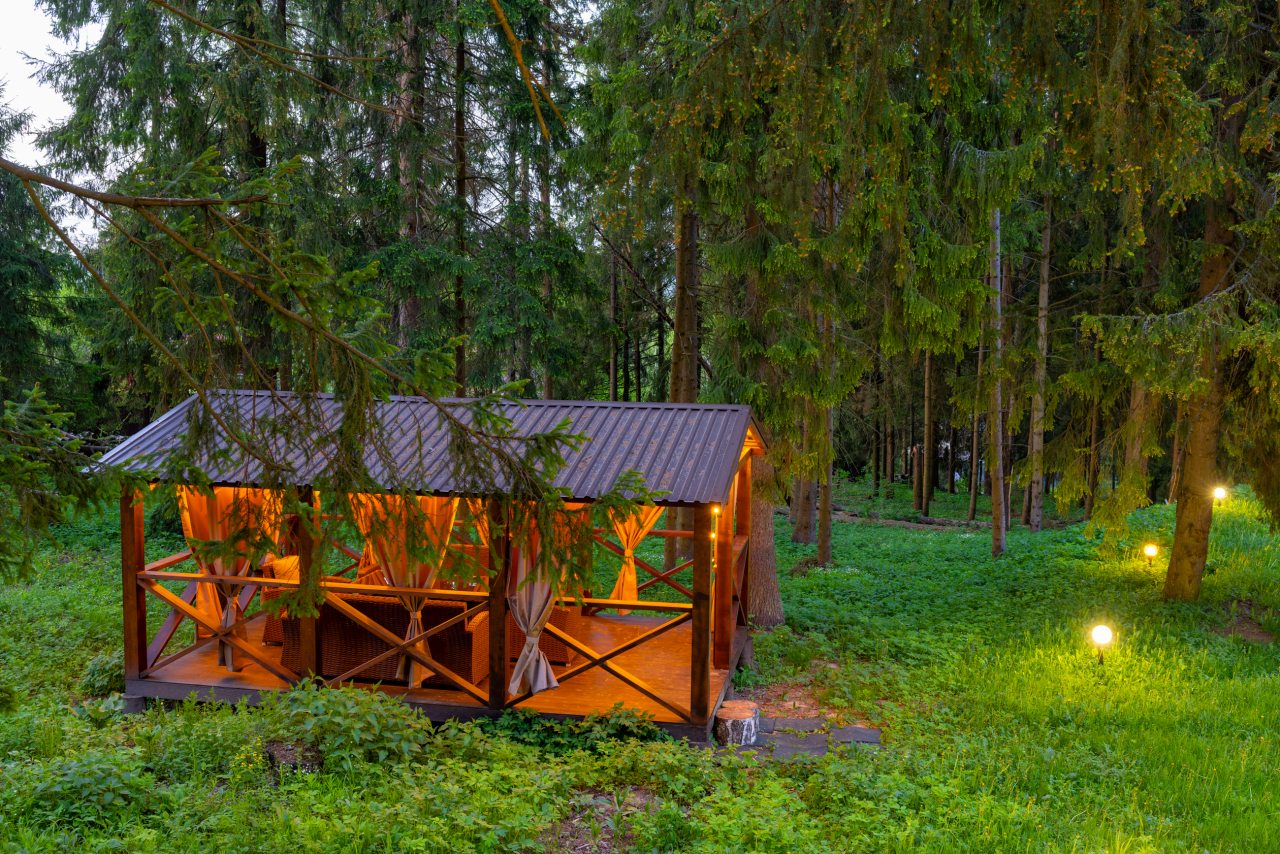 Аренда уличных беседок, Дом отдыха Belikovo Club House