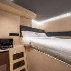 Капсула (Двухместная капсула), Хостел Morfeus (Capsule hotel)