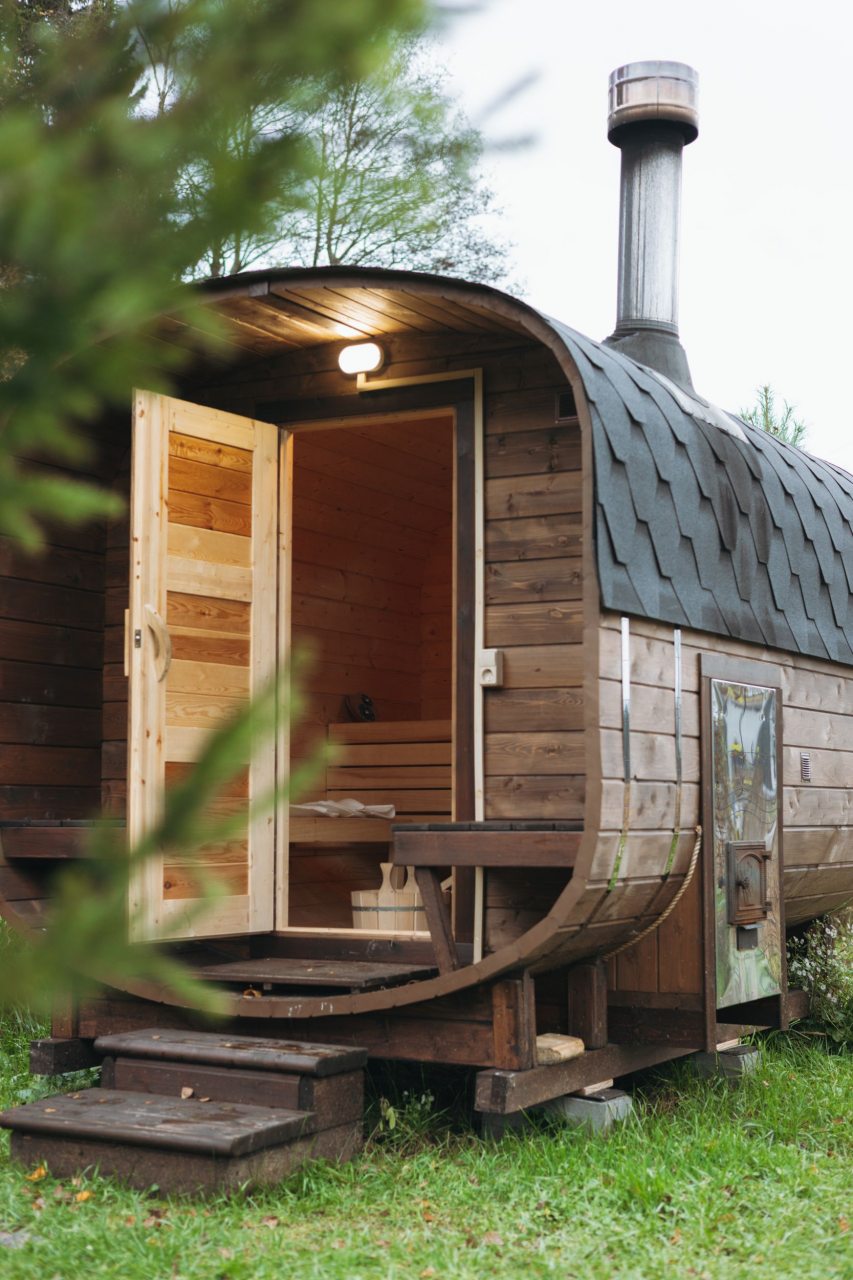 Жильё полностью ваше, Гостевой дом У воды Green House