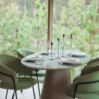 Обеденный стол