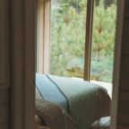 вид на спальню 1 из гостиной