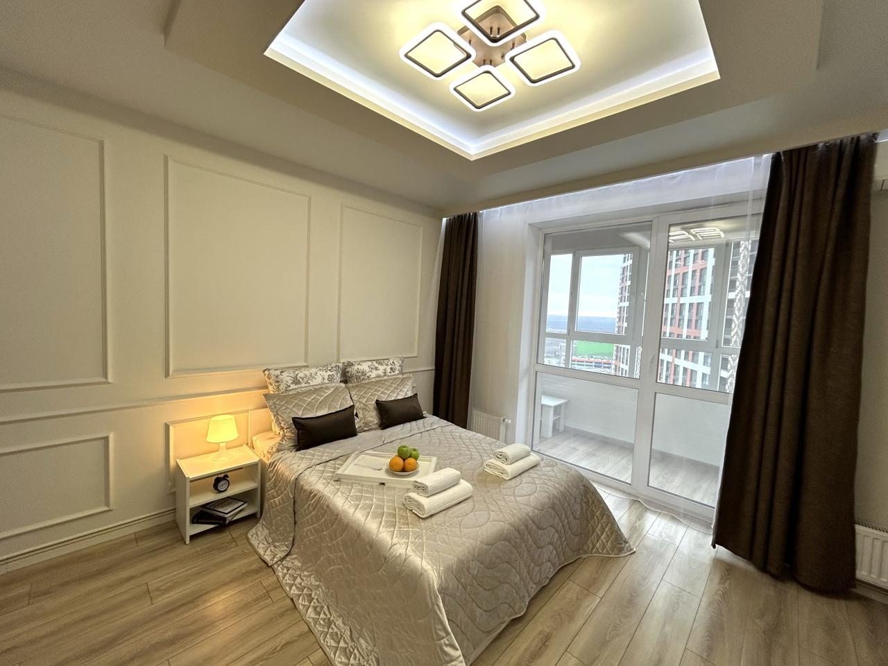 кровать двуспальная