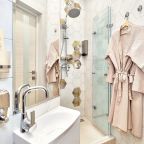 Делюкс, Апартаменты Критик Отдыхает на Литейном