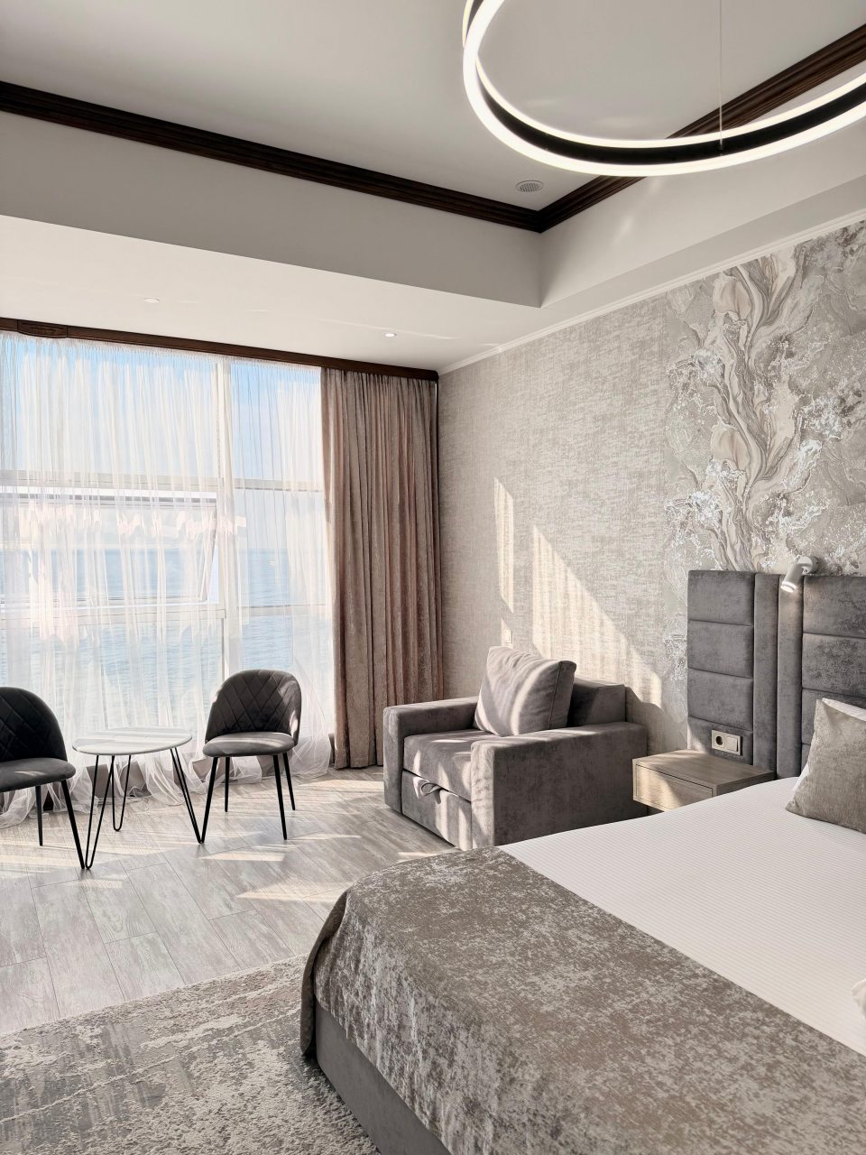 Полулюкс (Сьюит 45кв), Отель Причал