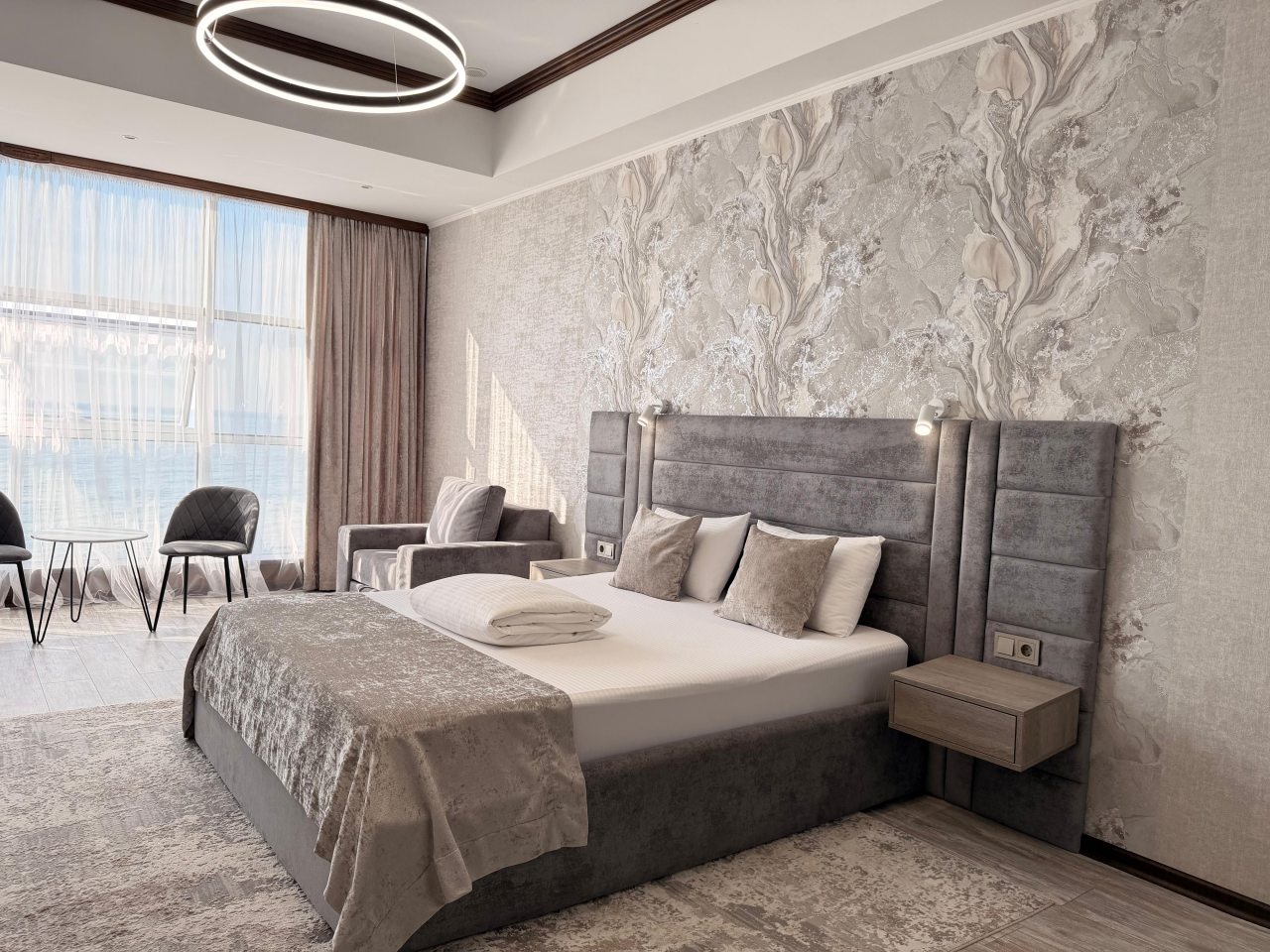 Полулюкс (Сьюит 45кв), Отель Причал