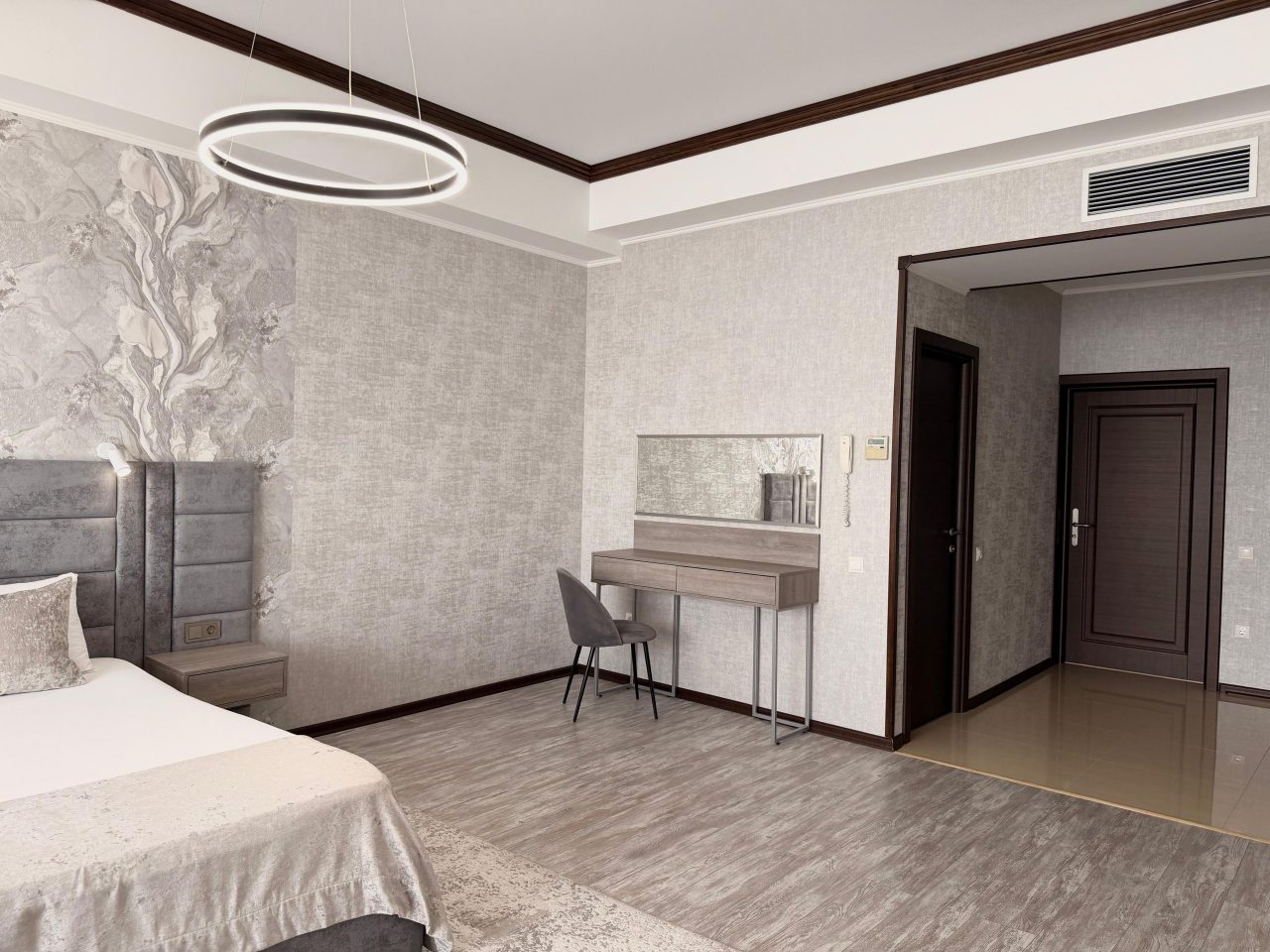 Полулюкс (Сьюит 45кв), Отель Причал