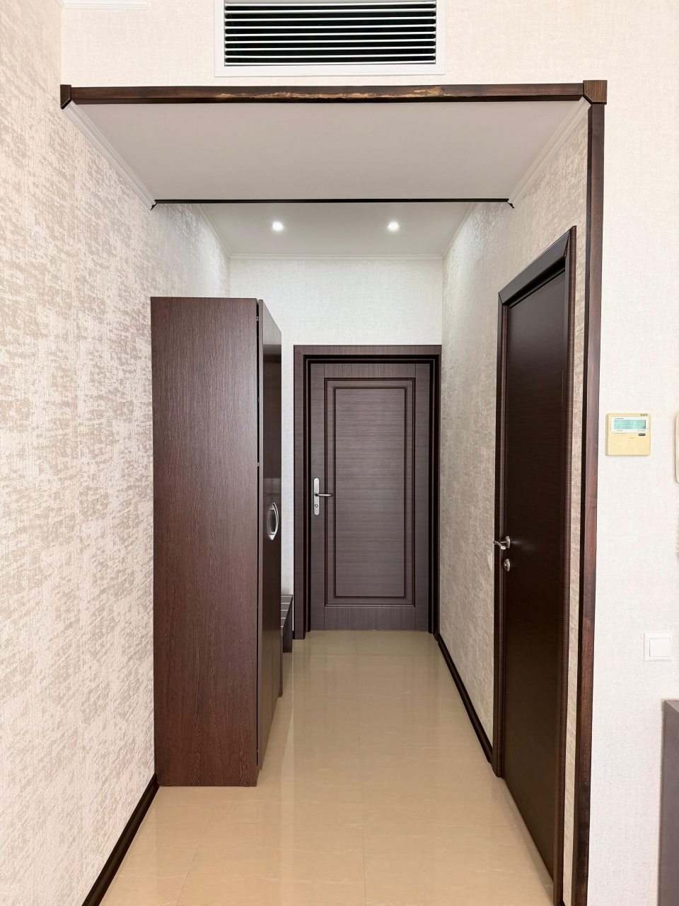 Полулюкс (Сьюит), Отель Причал