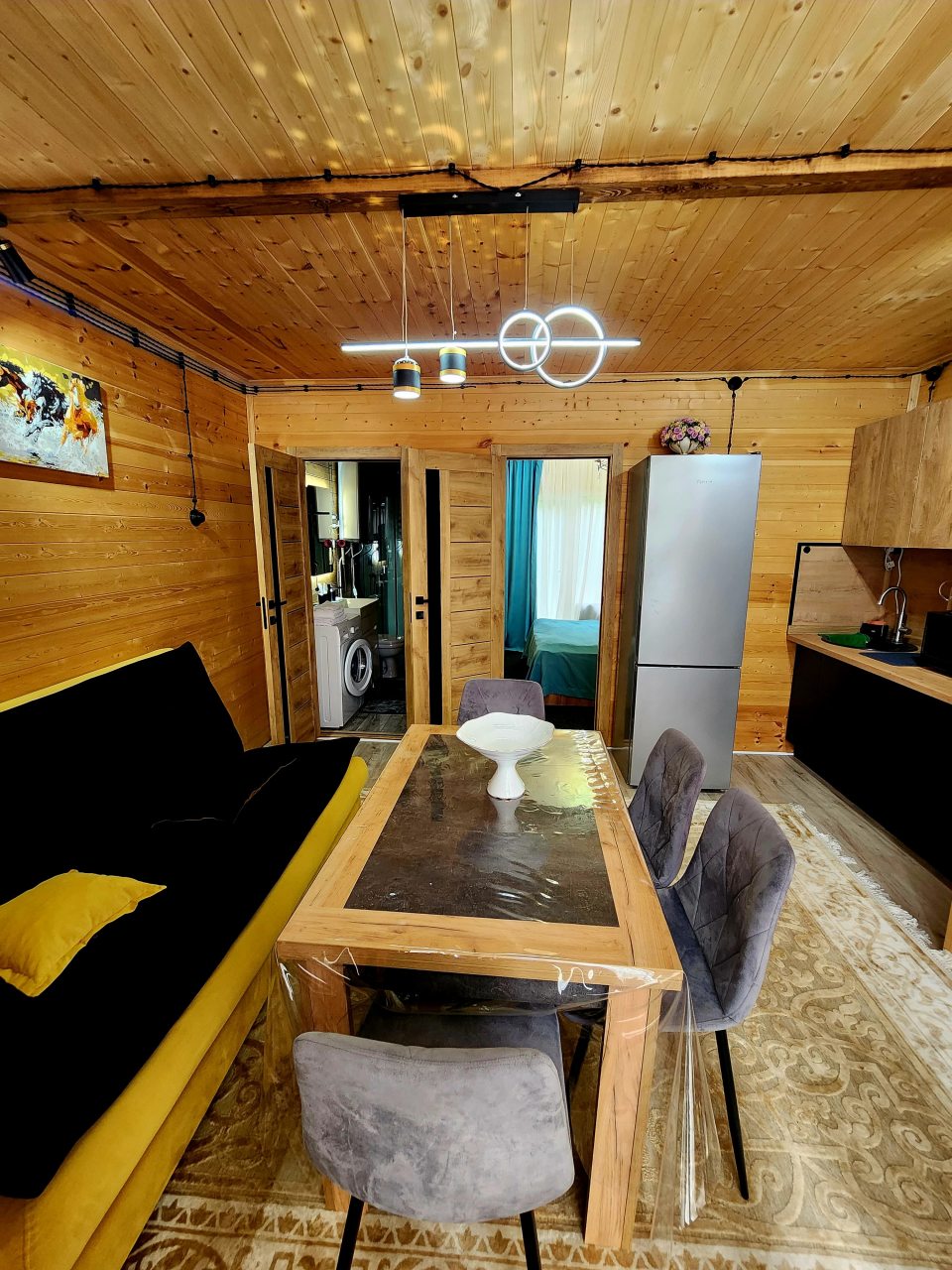 Коттедж (10 местный Barn House), База отдыха Тихий дом