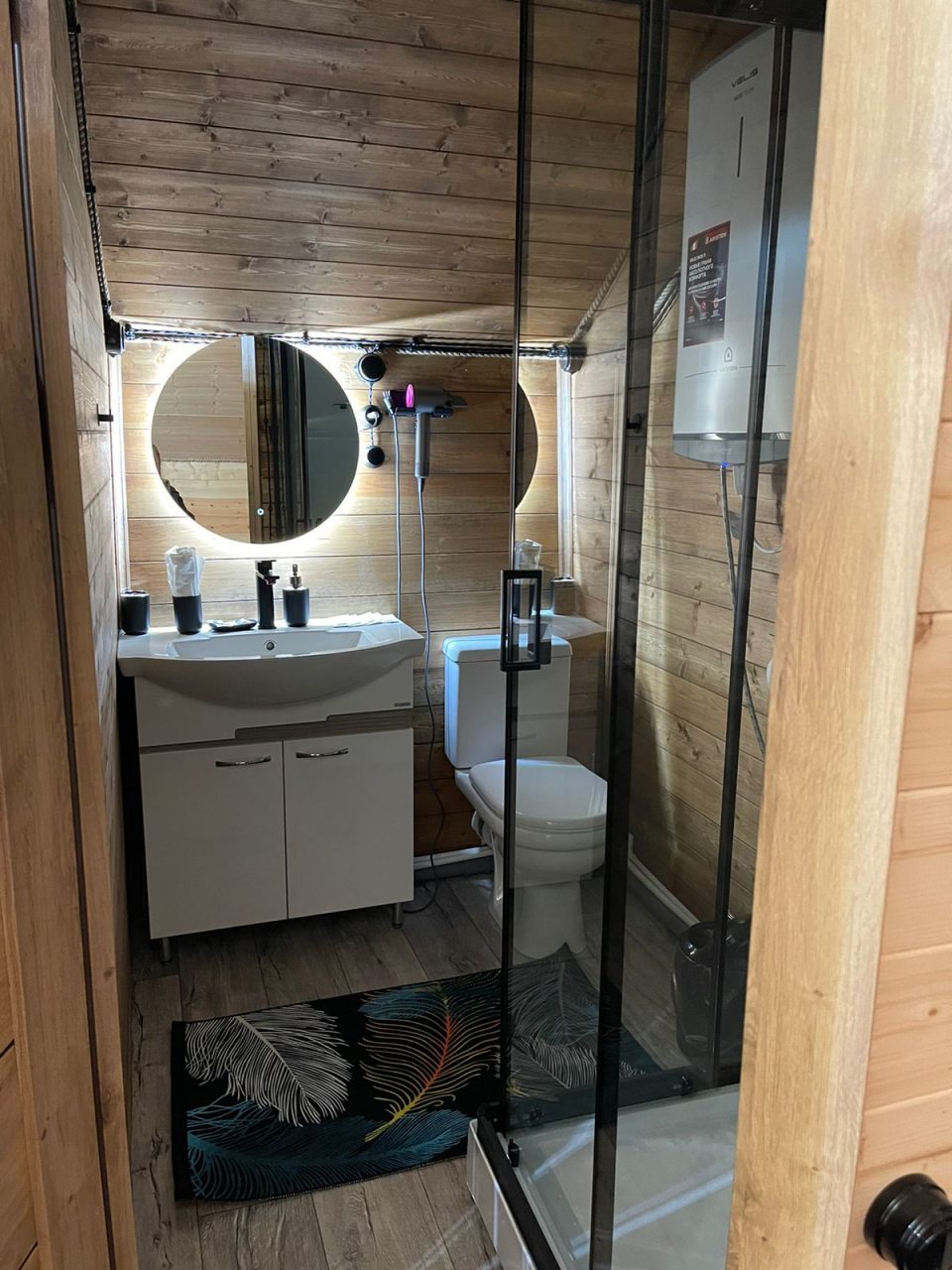 Коттедж (10 местный Barn House), База отдыха Тихий дом