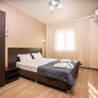 Двухместный (Двухместный номер эконом), Коттедж У моря в Сириусе на 10 человек