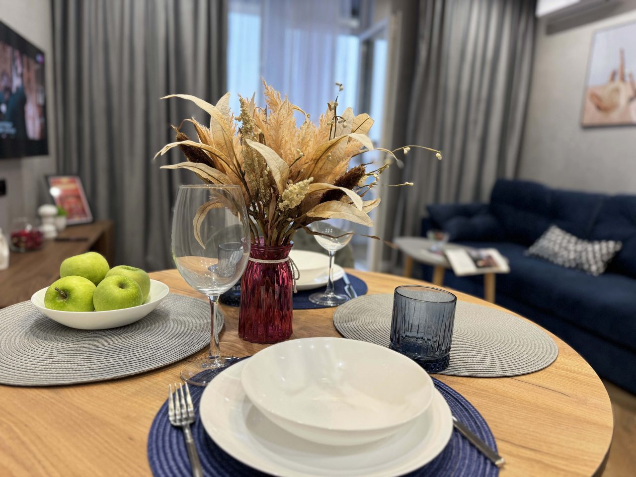 Апартаменты (Бизнес-класса у ТЦ Премьер), Апартаменты Lucky Key