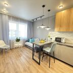 Трёхместный и более (Апартаменты рядом с Аэропортом), Апартаменты Около Аэропорта