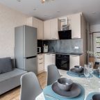 Трёхместный и более (Стильная однокомнатная квартира), Апартаменты ApartsLounge