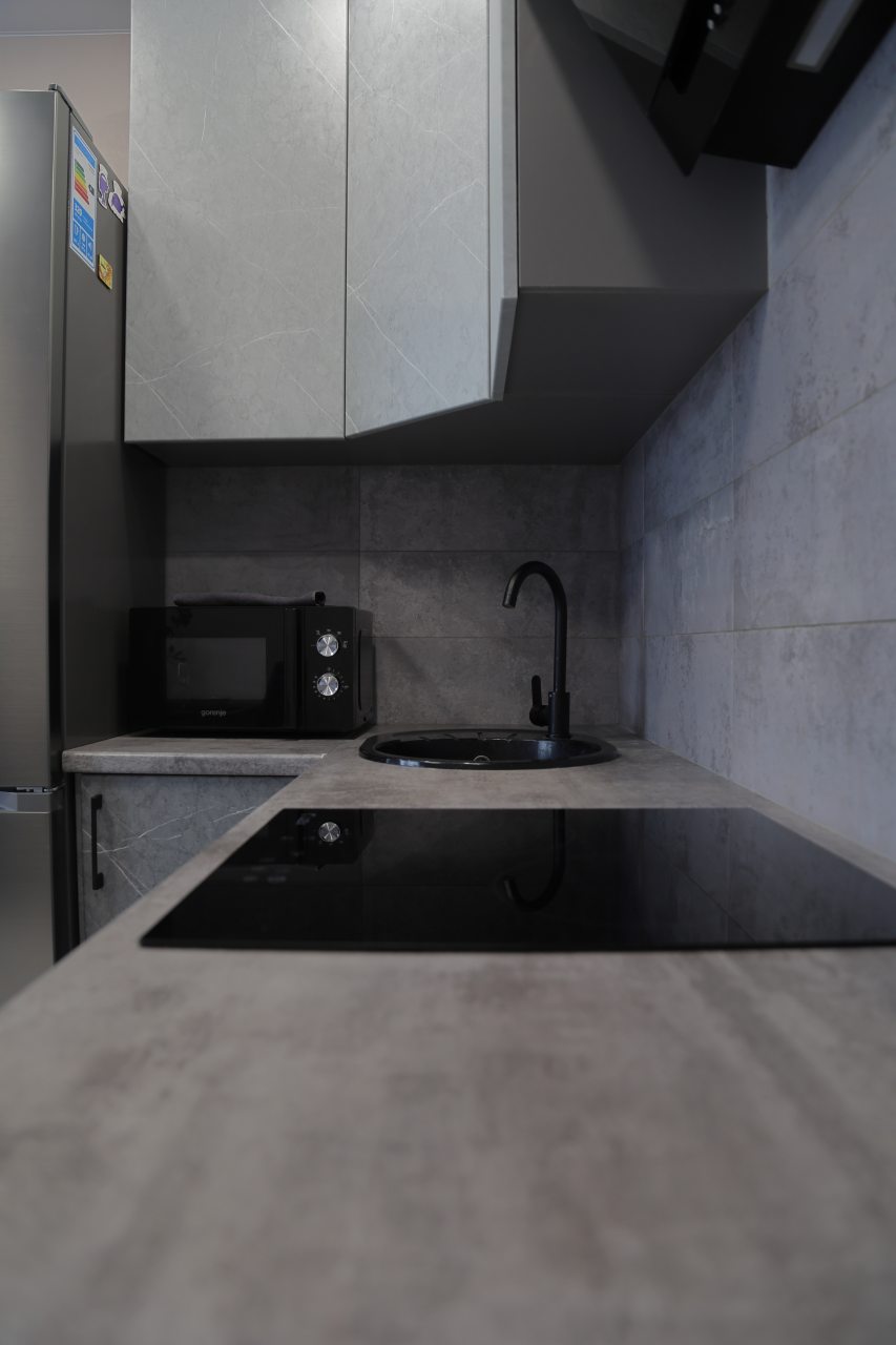 Трёхместный и более (Просторная однокомнатная квартира), Апартаменты ApartsLounge