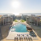 Бассейн, Гостиница Atlantis Marina