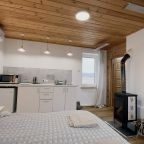 Апартаменты (Апартаменты №3-1 с камином для 2 гостей), База отдыха Ранчо